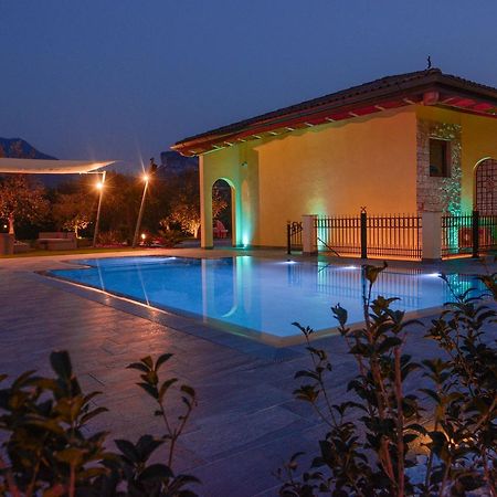 Villa Luxury House & Spa Riva del Garda Luaran gambar