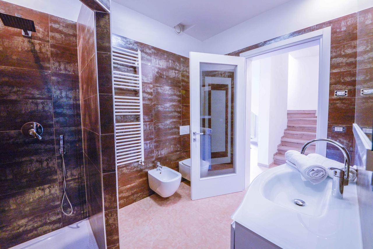 Villa Luxury House & Spa Riva del Garda Luaran gambar