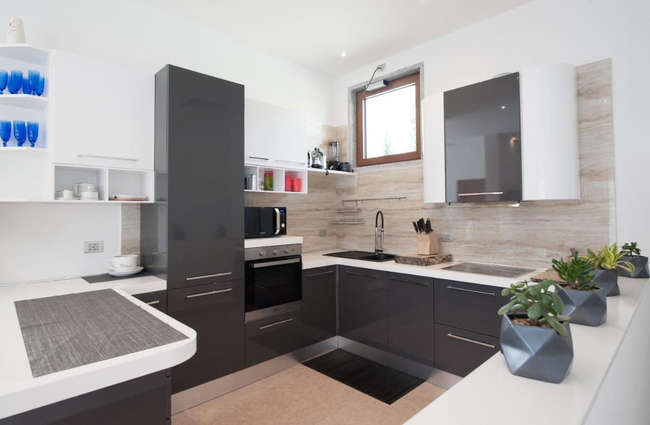 Villa Luxury House & Spa Riva del Garda Luaran gambar